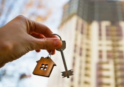 Купить квартиру по IT ипотеке и работать на удалёнке: какие риски для заёмщика и что учитывает банк