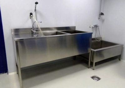 Как выбрать надежную сварную котломоечную ванну для кухни ресторана: габариты, марки стали и уход